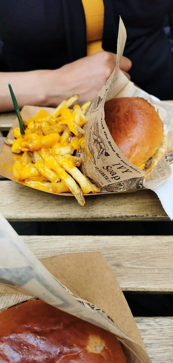 Restaurant La Cascade à Brétigny-sur-Orge, France