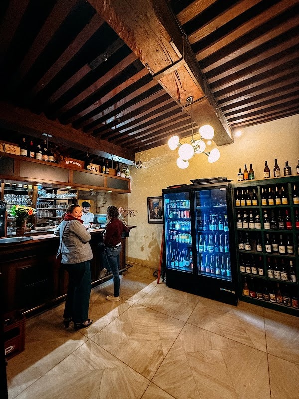 Restaurant La Cave d’Enfer à Dole, France