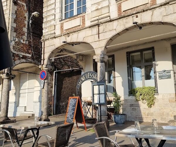 Restaurant La Cave des Saveurs à Arras, France