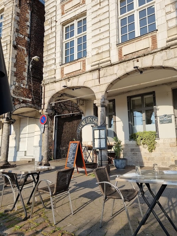 Restaurant La Cave des Saveurs à Arras, France