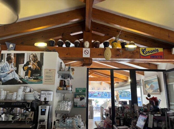 Restaurant La Cigale à Ota, France