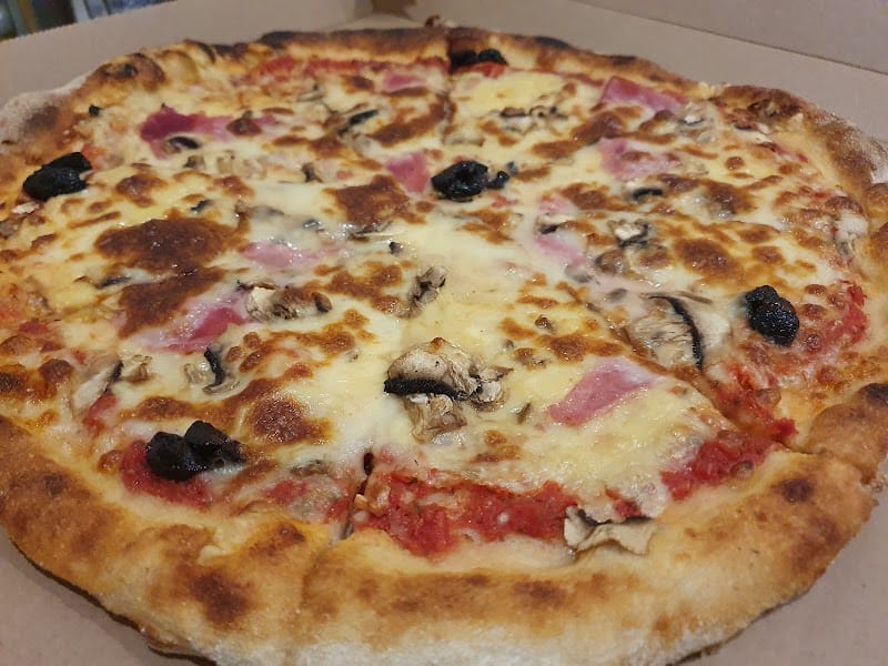 Restaurant La Cigale à Mallemort, France