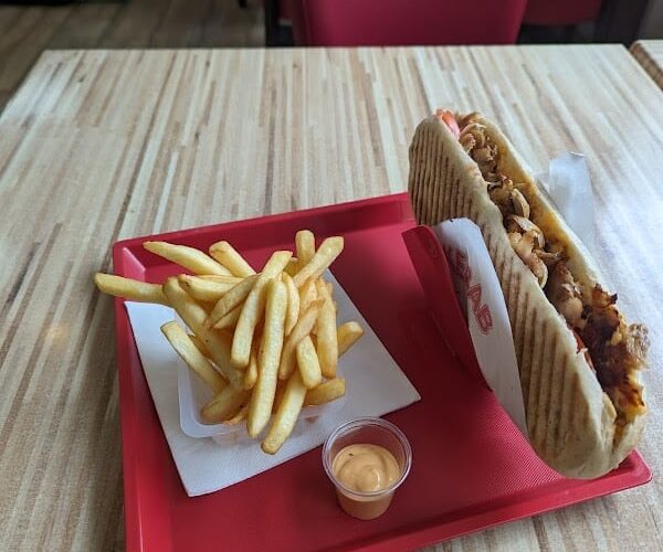 Restaurant La corne d’or kebab à Aubenas, France
