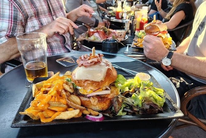 Restaurant La Crêperie du Port à Cergy, France