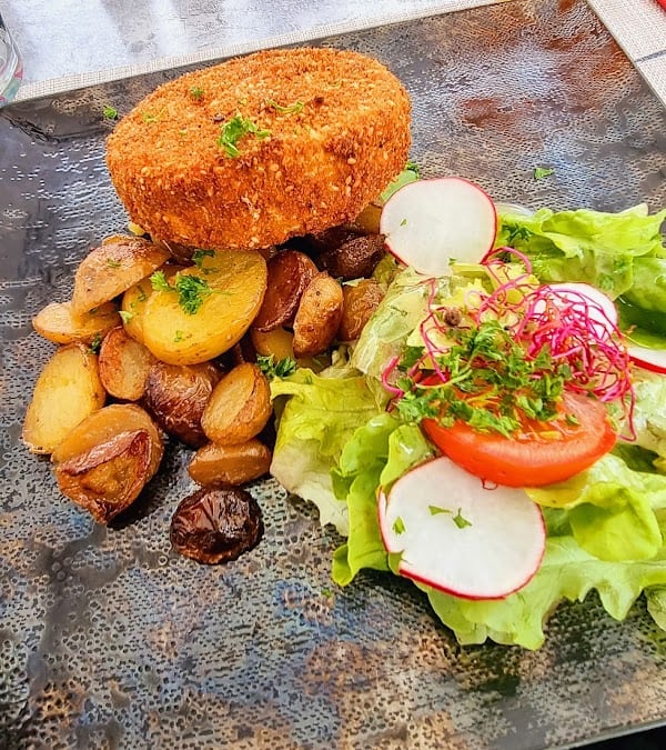 Restaurant La Croix D Or à Souffelweyersheim, France