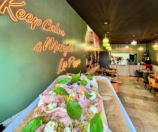 Restaurant La Cucina Di Alba à Simiane-Collongue, France