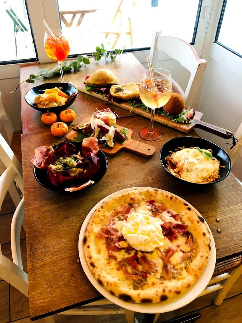 Restaurant LA CUCINA Pane Amore e Fantasia à Andrésy, France