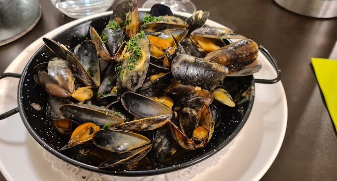 LA DIVA RESTAURANT à Saint-Jean-de-Luz, France