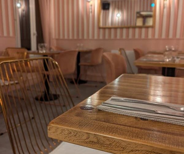 Restaurant La Fabrique Brasserie pas banale à Le Mans, France