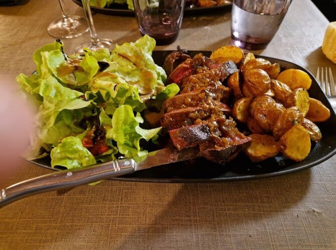 Restaurant La Farigoule à Mallemort, France