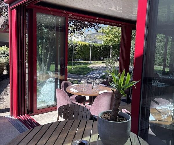 La Ferme restaurant à Les Ulis, France