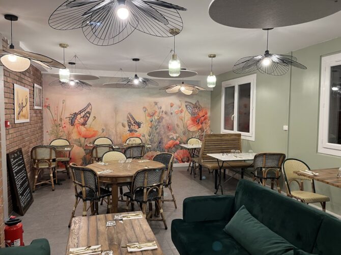 Restaurant La folie des champs à Saclay, France