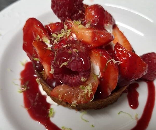 Restaurant La Fontaine Saint Jean By JUJU à Saint-Jean-aux-Bois, France