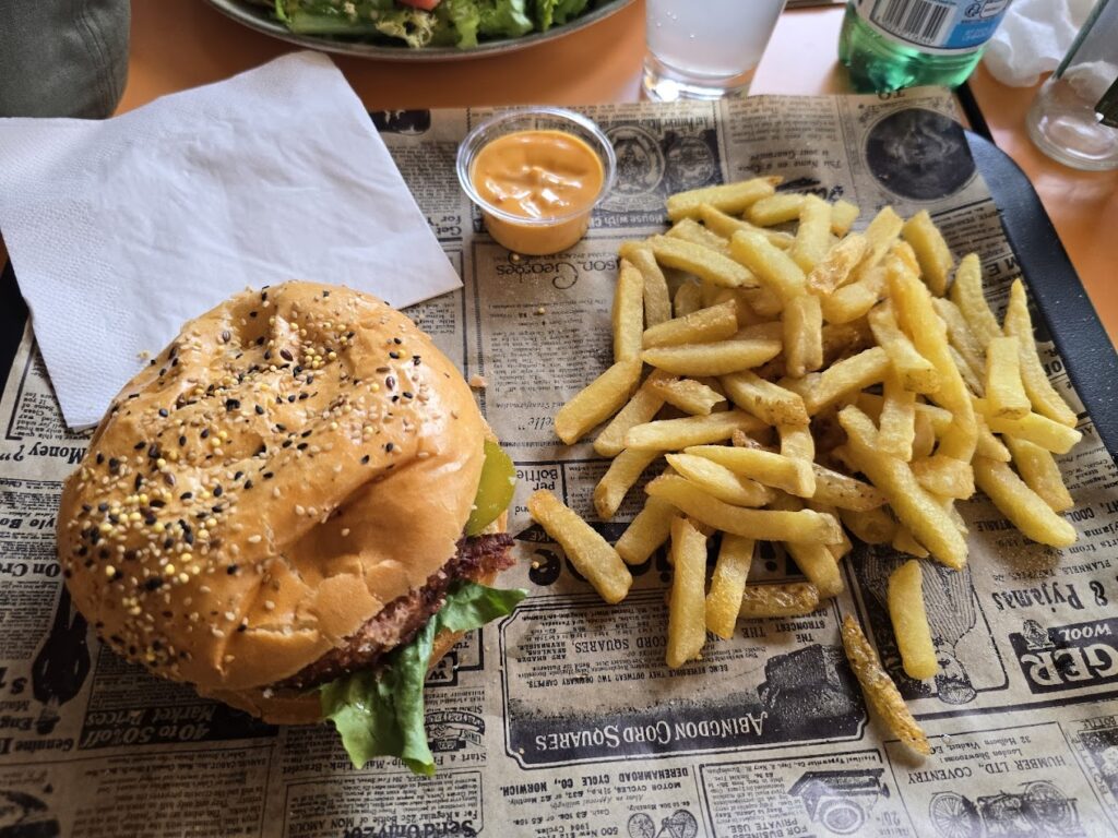 Restaurant La Friterie d’Eva – Bar Friterie à Briançon, France