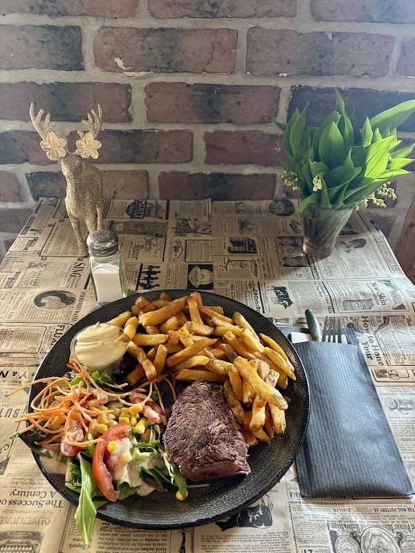 Restaurant La Friterie d’Eva – Bar Friterie à Briançon, France