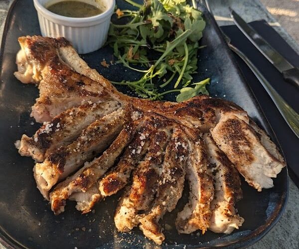 La Garçonnière – Restaurant et bien + à Châteauneuf-du-Rhône, France