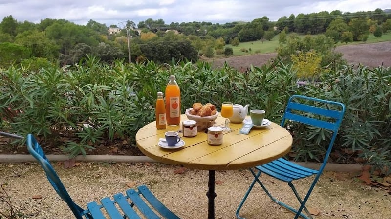Restaurant La Guinguette à Puget sur Durance 84 à Puget, France