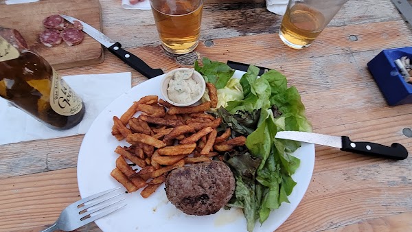 Restaurant La Guinguette des Tanneries à Le Mans, France