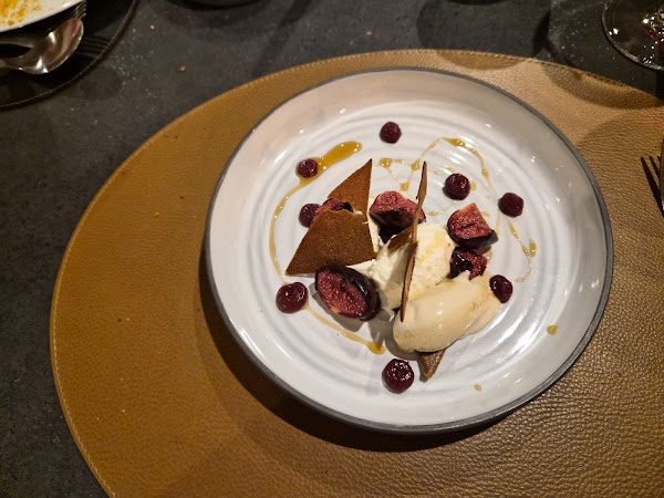 Là-Haut Restaurant Annecy à Annecy, France