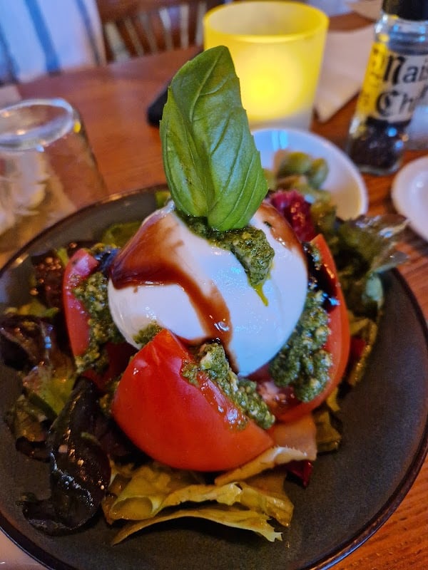 Restaurant La Maison Des Chimères à Mazan, France