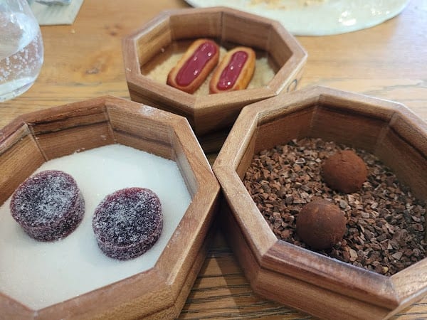 Restaurant La maison Despouès à Puylausic, France