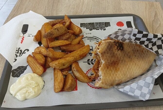 Restaurant La Maison Du Gratin (Corbeil-Essonnes) à Corbeil-Essonnes, France