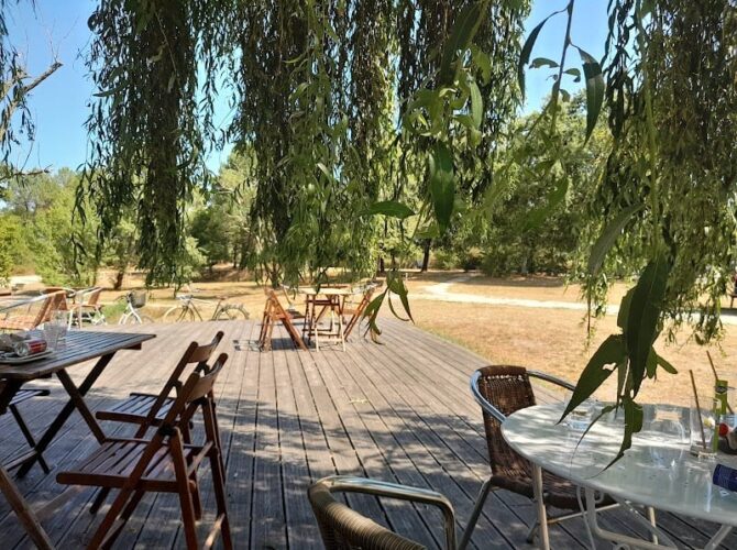 Restaurant La Maison du Lac Bleu à Léognan, France