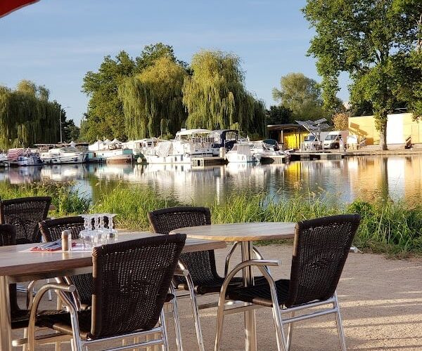 Restaurant La Marine à Nevers, France