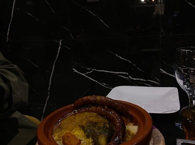 Restaurant La Palmeraie de Beni Mellal ( La Cantine de beni Mellal) à Mantes-la-Jolie, France