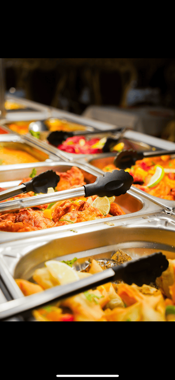 Restaurant La Passerelle Indienne à Décines-Charpieu, France