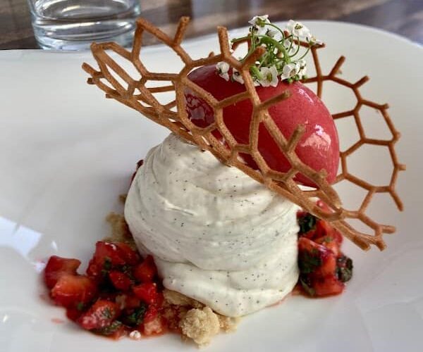 Restaurant La Passerelle à Issy-les-Moulineaux, France