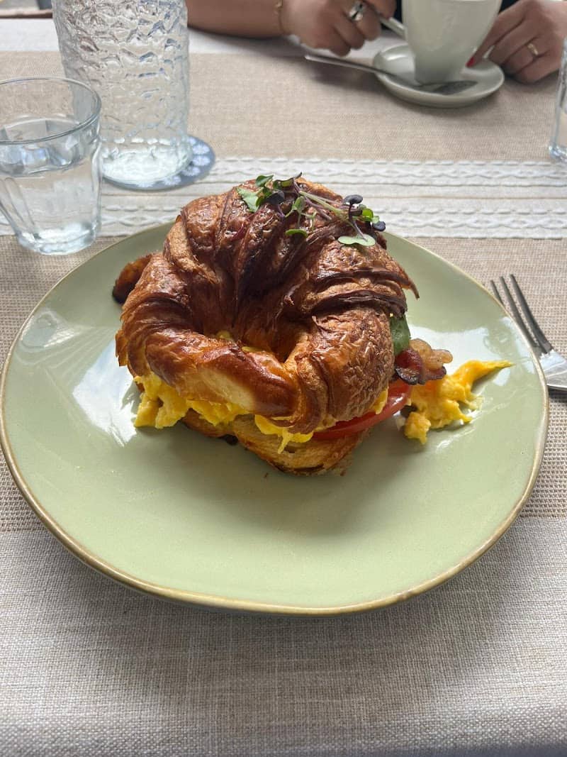 Restaurant La Passerelle à Sainte-Menehould, France