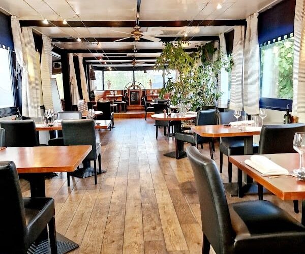 Restaurant La Péniche à Wavre, Belgique