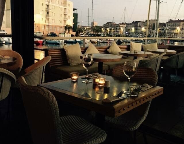 Restaurant La Péniche à Sète, France
