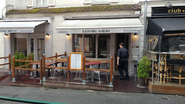 Restaurant La Petite Ardoise à Fontainebleau, France