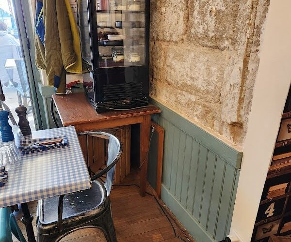 Restaurant La petite cantine à Brive-la-Gaillarde, France