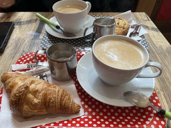 Restaurant La petite Fringale à Givet, France