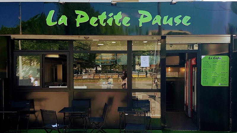 Restaurant La Petite Pause à Trappes, France
