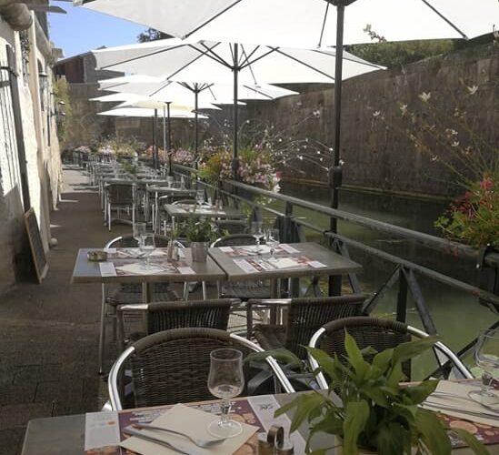 Restaurant La Petite Venise à Dole, France