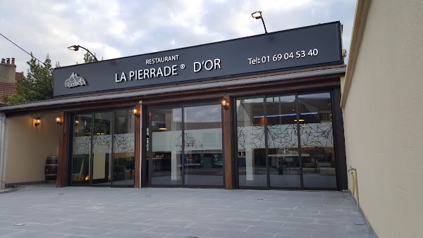Restaurant La Pierrade d’Or à Sainte-Geneviève-des-Bois, France