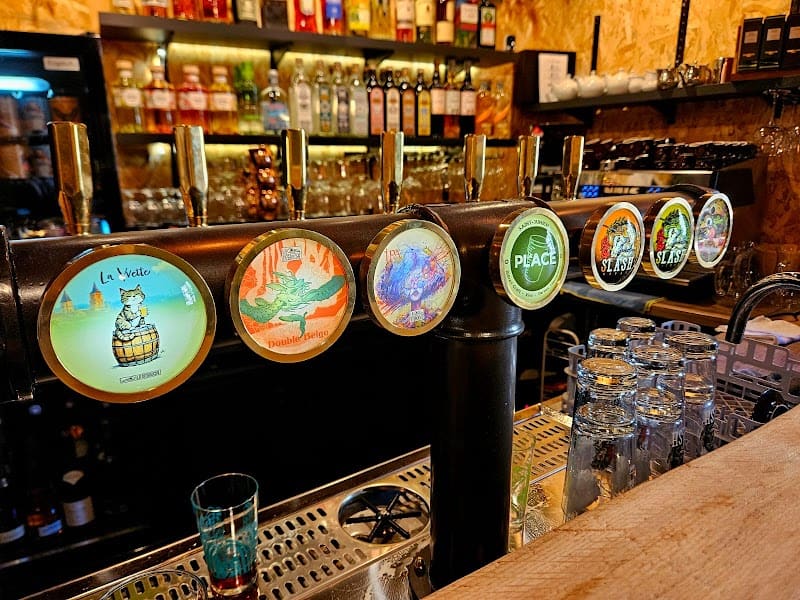 Restaurant La Place à Saint-Junien, France