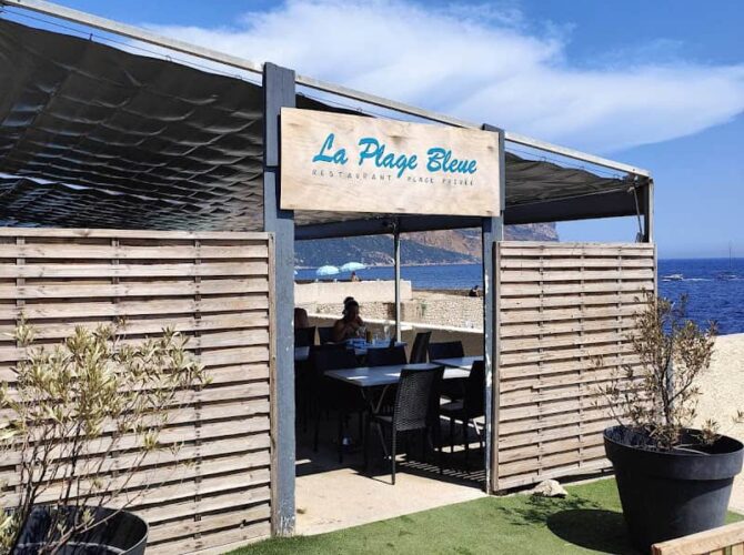 Restaurant La Plage Bleue à Cassis, France