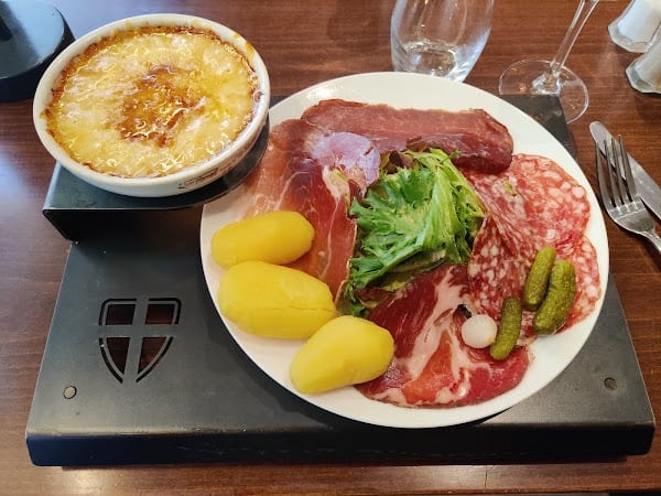 Restaurant La Porte Sainte Claire à Annecy, France