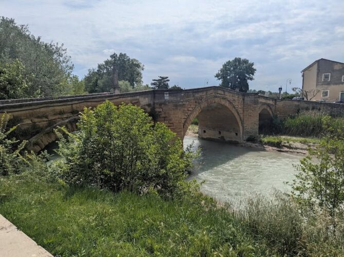 Restaurant La Presqu’Ile à Bédarrides, France