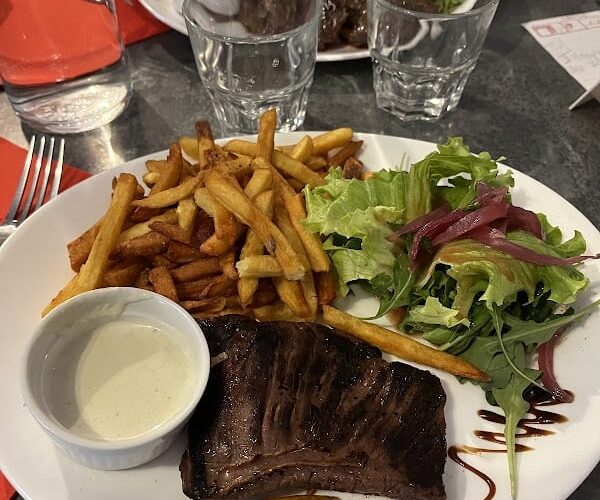 Restaurant La P’tite Excuse AURILLAC à Aurillac, France