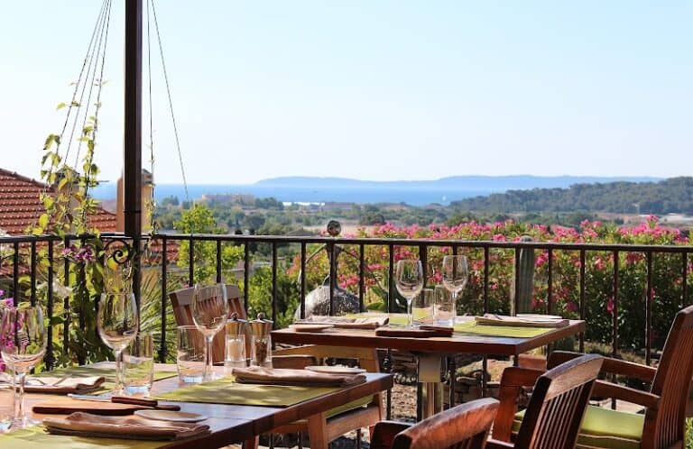 Restaurant La Rastègue à Bormes-les-Mimosas, France — photo 1