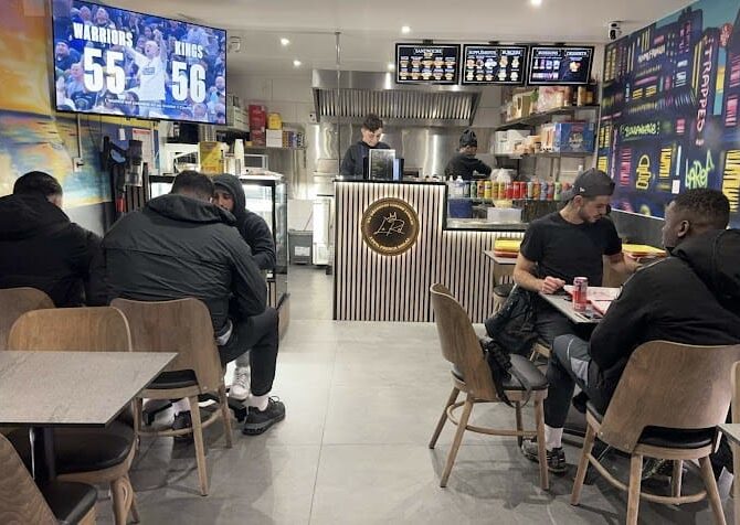 Restaurant La ref à Trappes, France