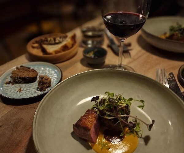 LA Restaurant à Basel, Suisse