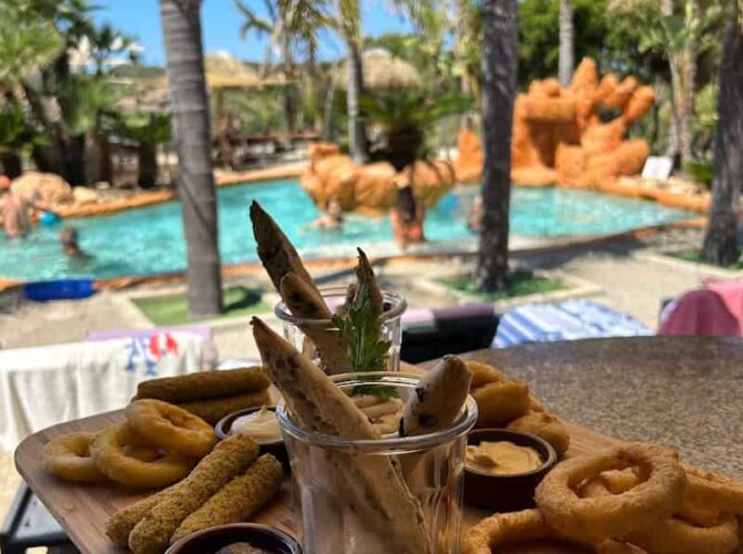 La Riviera Bar Restaurant Parc aquatique à Piana, France