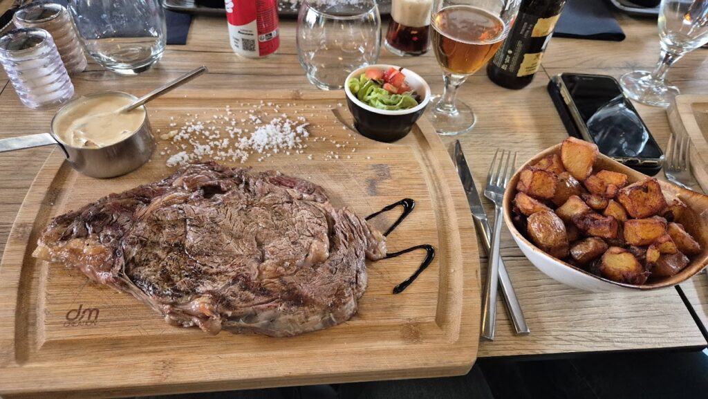 Restaurant La Rivière des Vins à Corte, France